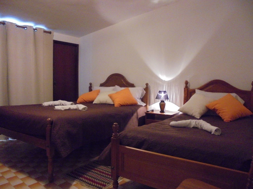 Lagos City Center Guest House & Hostel Экстерьер фото