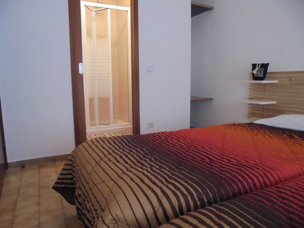 Lagos City Center Guest House & Hostel Экстерьер фото