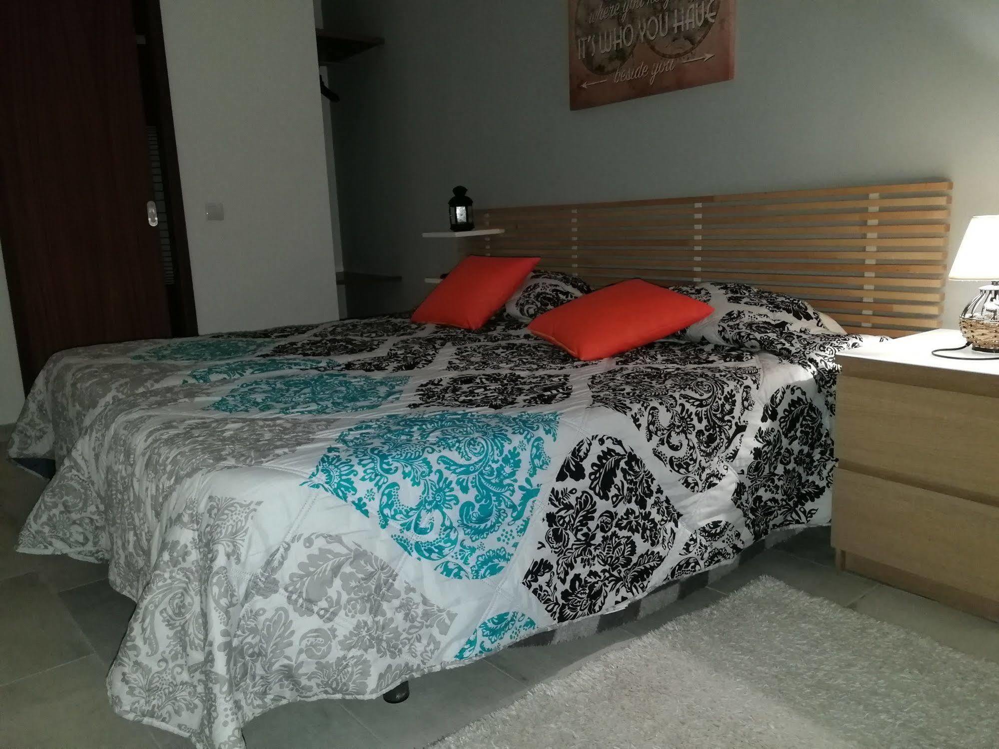 Lagos City Center Guest House & Hostel Экстерьер фото